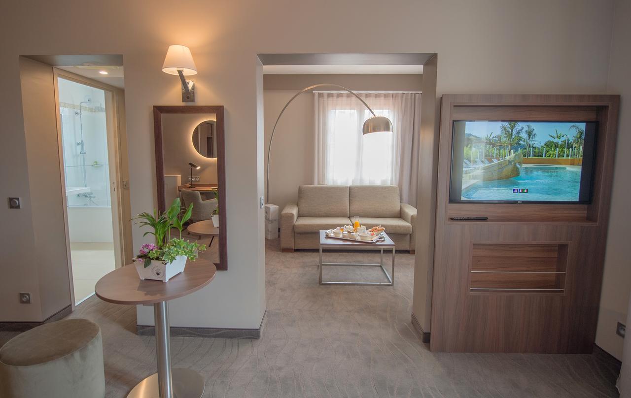 Hotel Lou Castelet كارو المظهر الخارجي الصورة