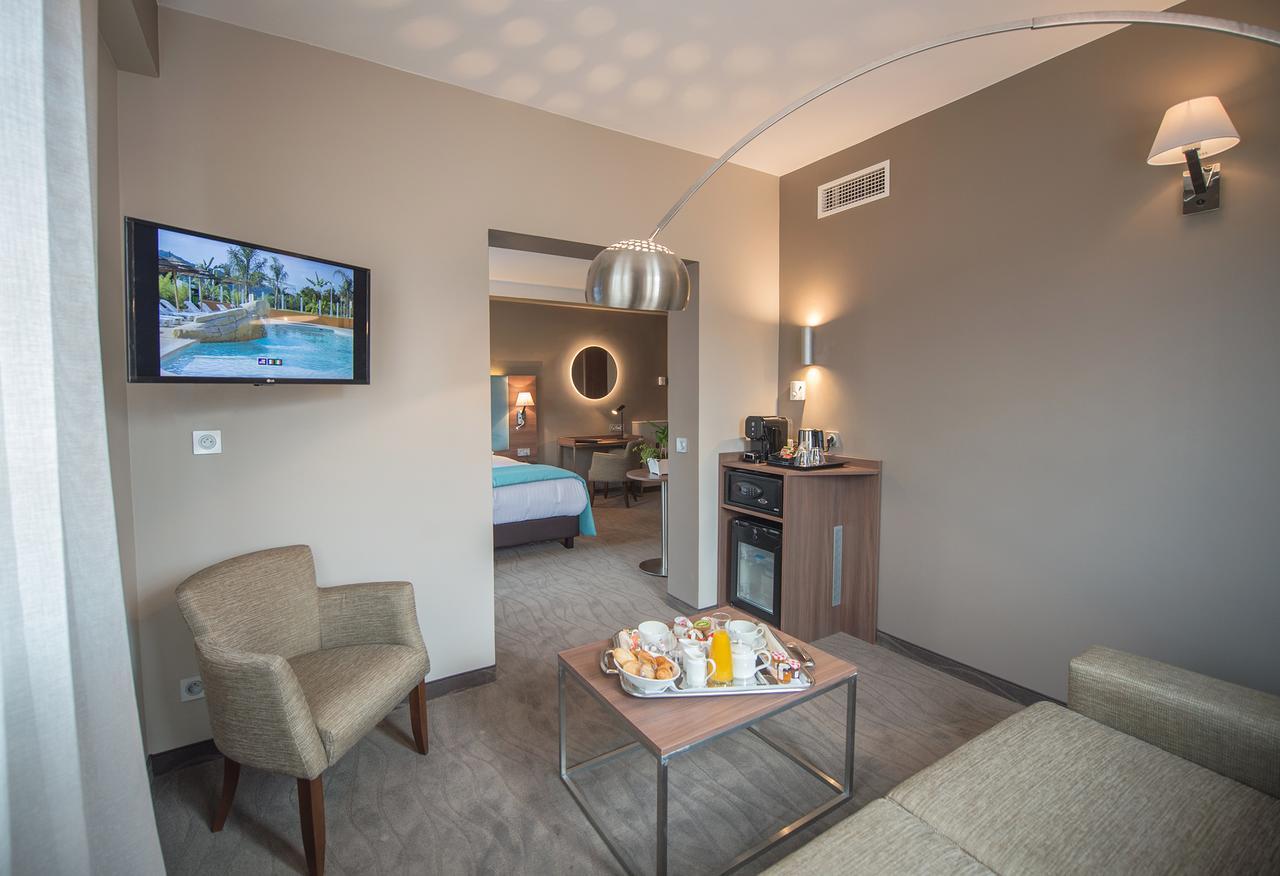 Hotel Lou Castelet كارو المظهر الخارجي الصورة